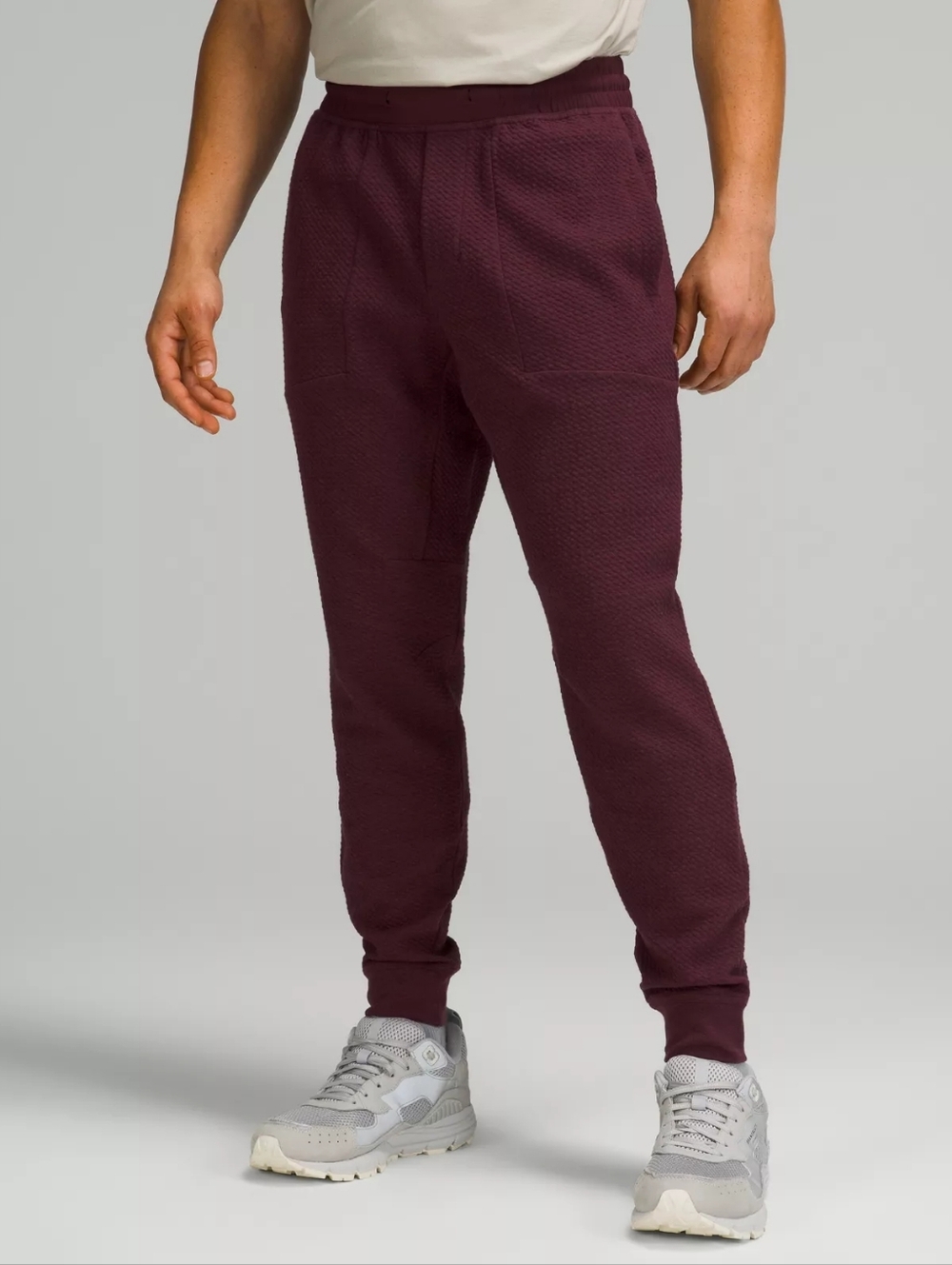 Lululemon At Ease Joggers size large in heathered cassis